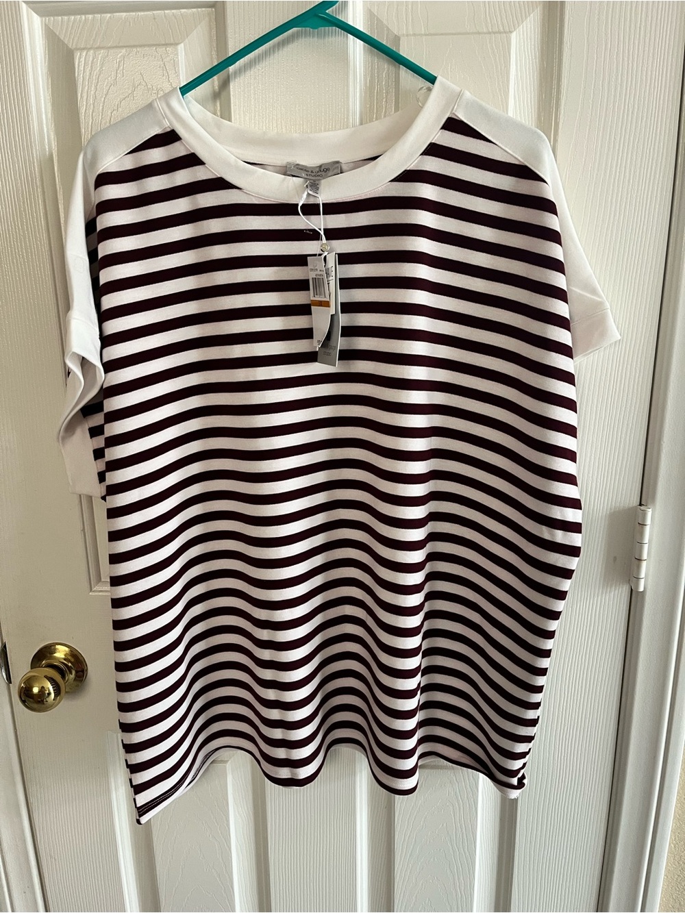 Cable and Gauge 3X Women’s Top New
